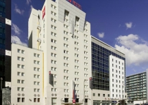 Hotel Ibis Lisboa Jose Malhoa 2*  - City Break Lisabona