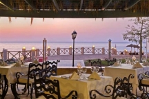 restaurant Hilton Waterfalls