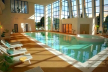 piscina DoubleTree By Hilton Oradea